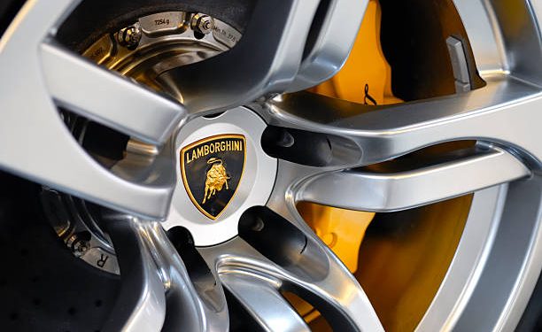 Lamborghini May Soon Lift Curtains From ‘NFTPRO”