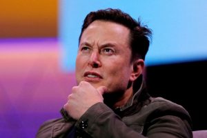 Investerare oroade över eventuellt tillbakadragande av Elon Musk i Twitter-affär på 44 miljarder dollar