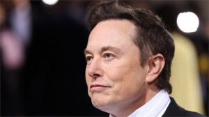 Elon Musk amenaza con abandonar un acuerdo de $ 44 mil millones en Twitter por 'incumplimiento material'