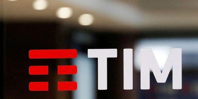Shares In TIM Surged On Report About Structure Of Broadband Deal