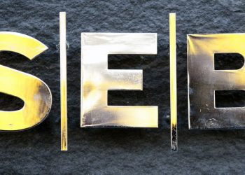 Bank SEB’s Quarterly Net Profit Exceeds Estimates