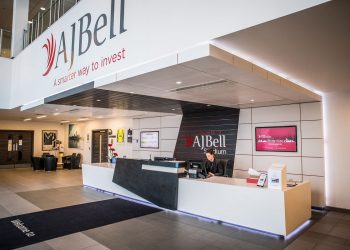 AJ Bell Adopts Lloyds FundBy Bank Technology