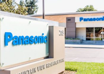Tesla Supplier Panasonic Seeks Extra $4B U.S. EV Battery Factory – WSJ  