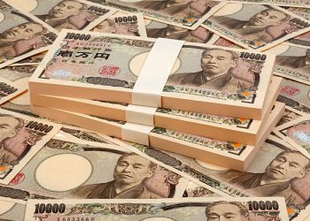 BlueBay Among Bears Unnerved By Recent Yen Fall As Tokyo Increases Warnings