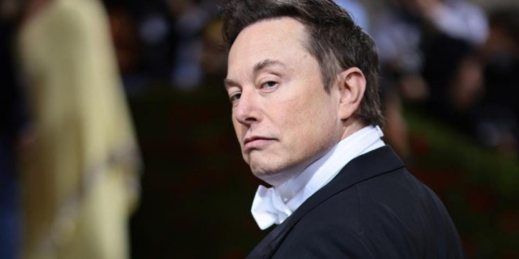 Elon Musk Sold $1M Worth Of New 'Burnt Hair' Perfume