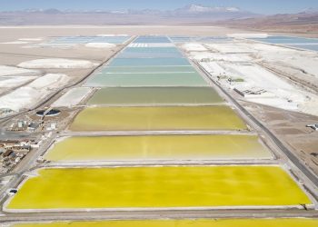U.S. Backs Out From Flagship Lithium Project With Buffett's Berkshire