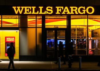 Wells Fargo Pressured By CFPB To Pay Over $1B In Fine – Bloomberg News