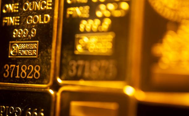 Gold Needs A Daily Close Above $1,825 To Beat Triangle Hurdle