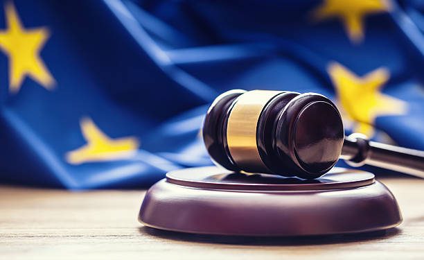 ECB Board Member Encourages Regulators To Treat Crypto Like Gambling Operations