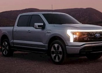 Ford Stops Production, Shipments Of F-150 Lightning Over Potential Battery Issue
